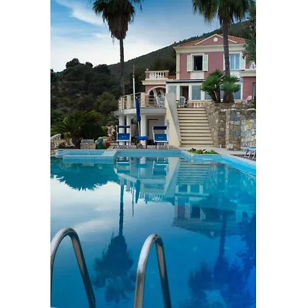 Carolina Villa
